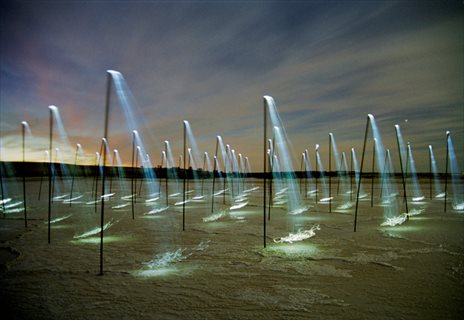 James TAPSCOTT Transference Field - Lake Tyrell 2011 C-type print on metallic paper 110x76cm